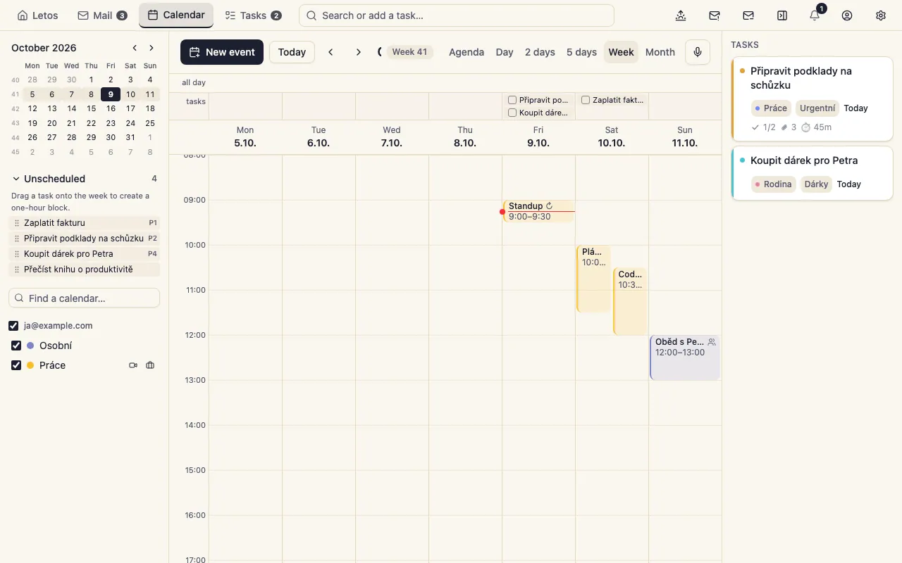 Calendar: a week of meetings and tasks (desktop app)